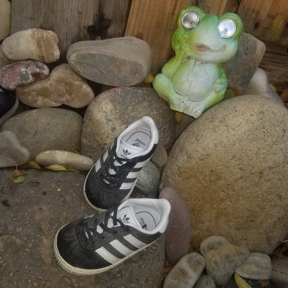 Adidas Gazelle suede sneaker for toddler - Picture 8 of 9